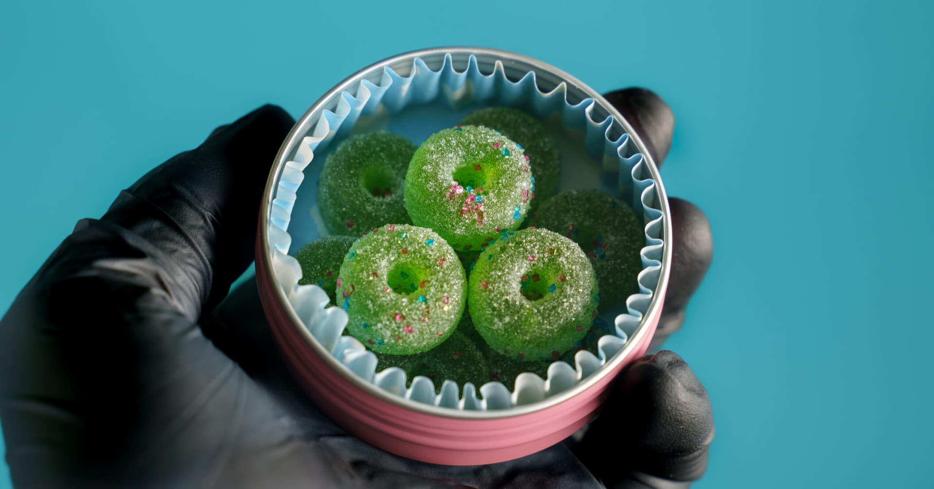 solventless edibles tech with extracts daily