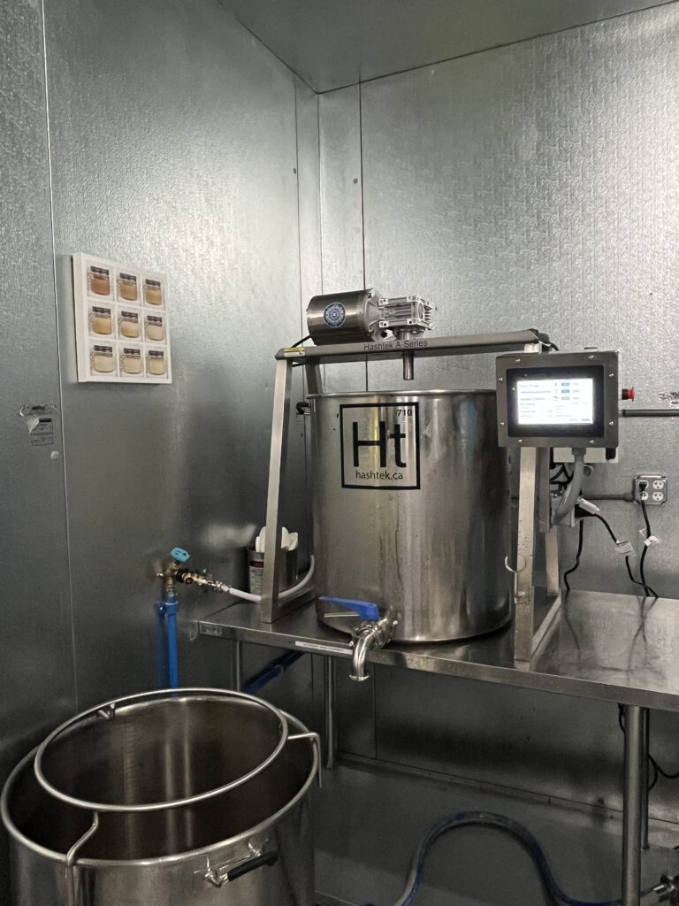 hashtek a-series solventless extraction equipment